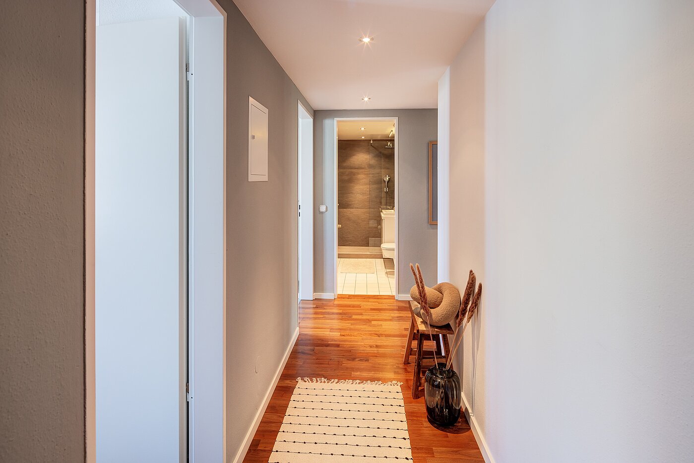 フラット 部屋数 2.5 部屋 | München-Fasangarten | 702211 | Heller Flur