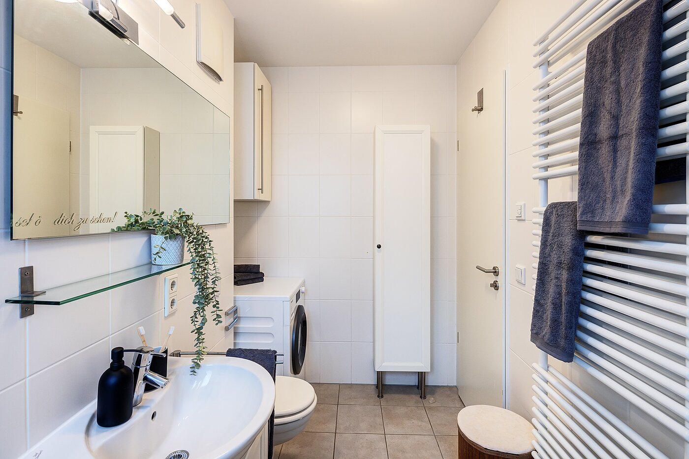 フラット 部屋数 2 部屋 | München-Schwabing | 703161 | Badezimmer