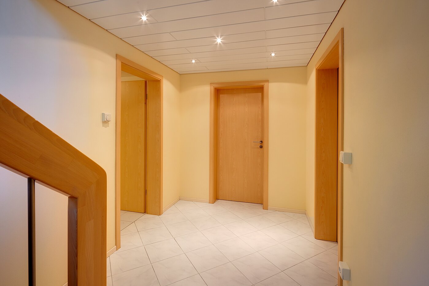 一戸建て 部屋数 5 部屋 | Icking | 70438 | Gut genutzte Kellerräume