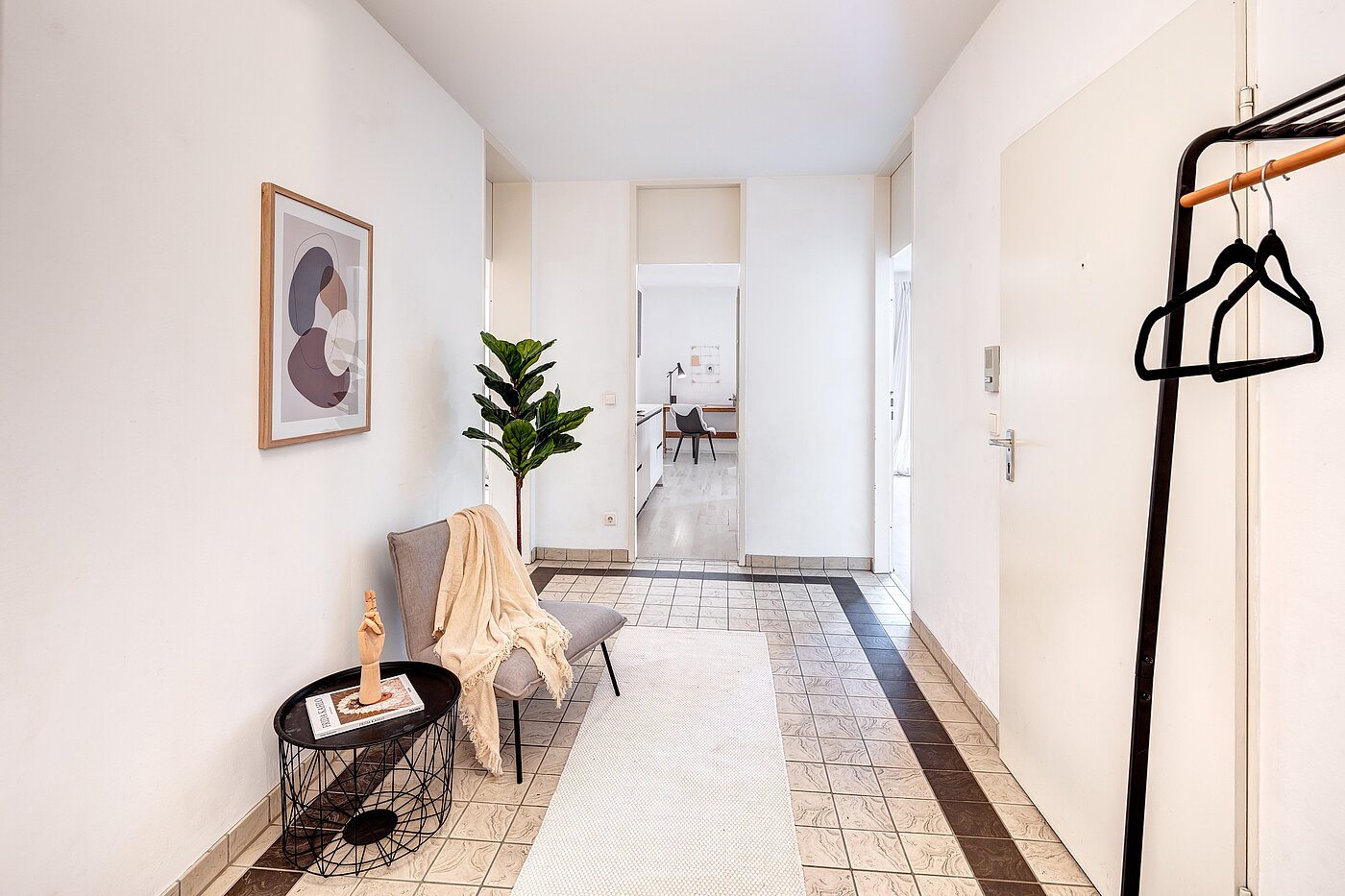 フラット 部屋数 2.5 部屋 | München-Harlaching | 70018 | ...Eingangsbereich mit...