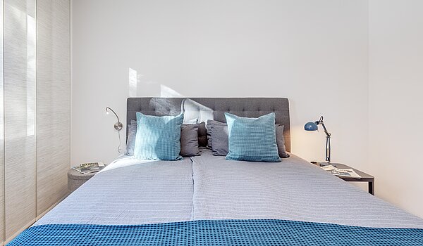 フラット 部屋数 2 部屋 | München-Moosach | 70462 | Großes Bett