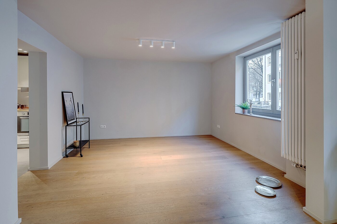 レイズド・グラウンドフロアー（一階が地表よりも高い） 部屋数 2 部屋 | München-Lehel | 2012ML1 | ...offen gestaltet und...