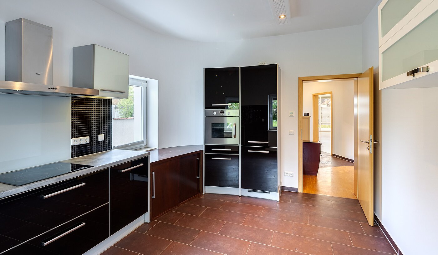 セミ・デタッチド・ハウス（一戸建てを二つに分けた家屋） 部屋数 6.5 部屋 | Unterschleißheim | 70122 | ...mit viel Platz