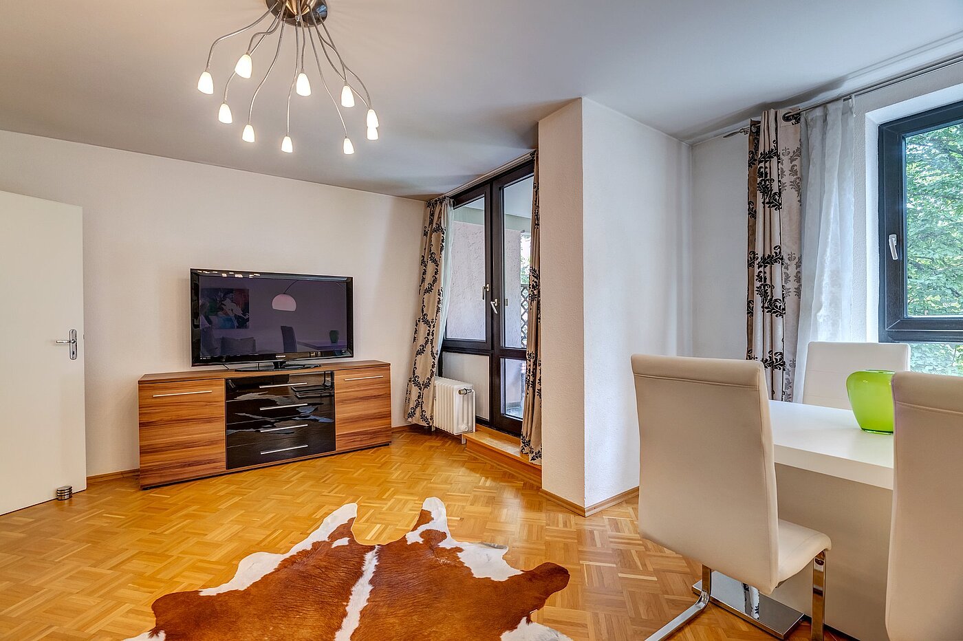 フラット 部屋数 2 部屋 | München-Sendling | 2106ML2 | Wohnzimmer...