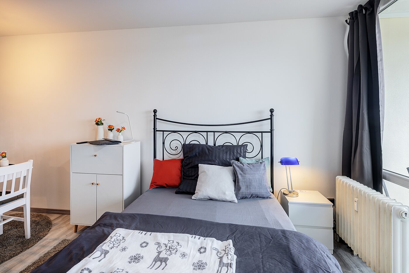フラット 部屋数 1 部屋 | München-Haidhausen | 70482 | Bett