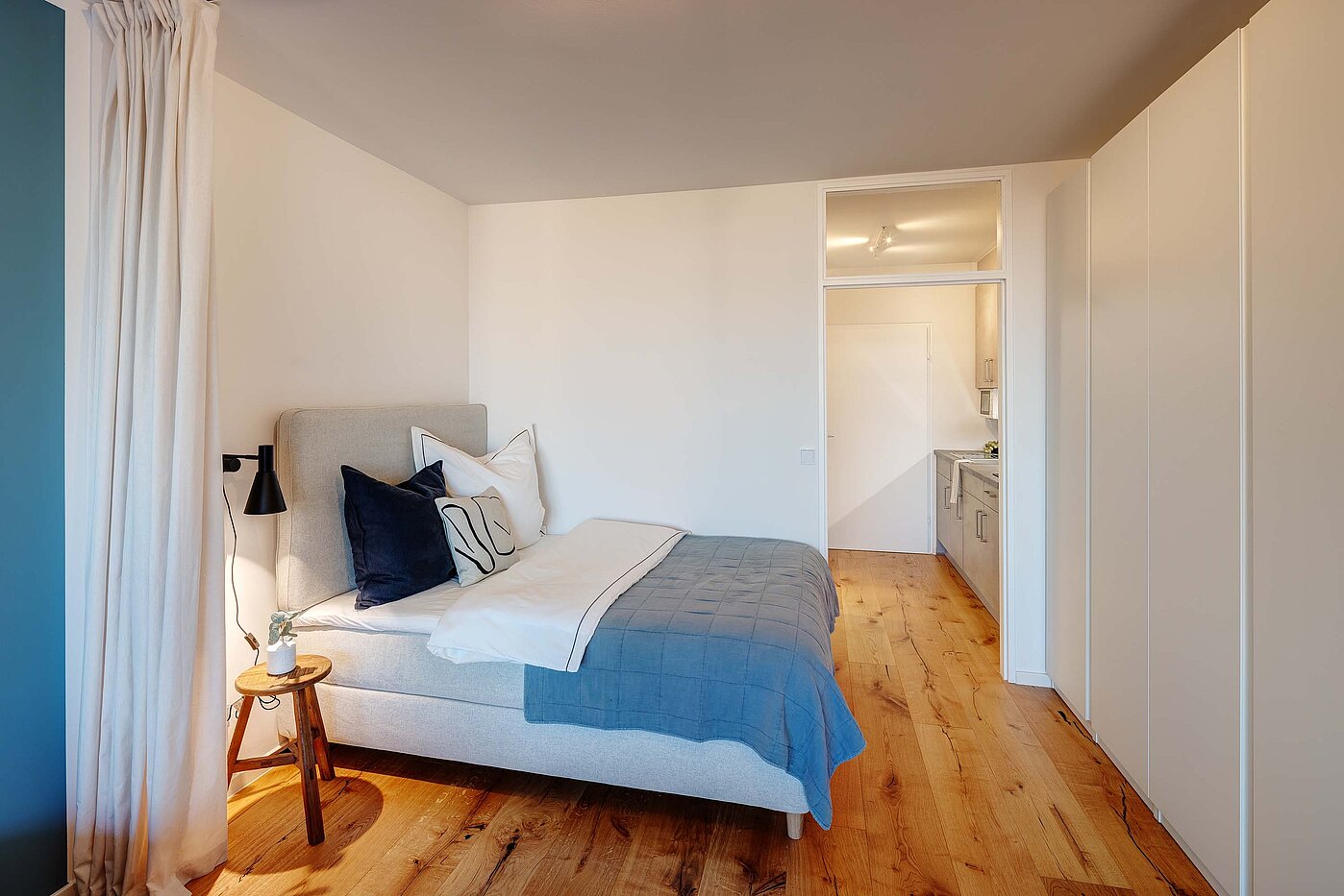 フラット 部屋数 1 部屋 | München-Bogenhausen | 70457 | Gemütliches Bett