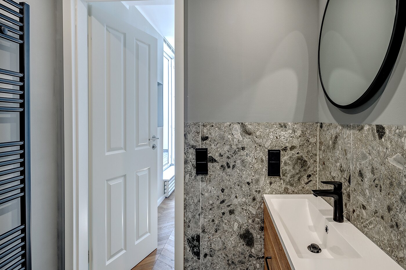 Apartment 部屋数 1 部屋 | München-Schwabing | 70376 | Graues Design