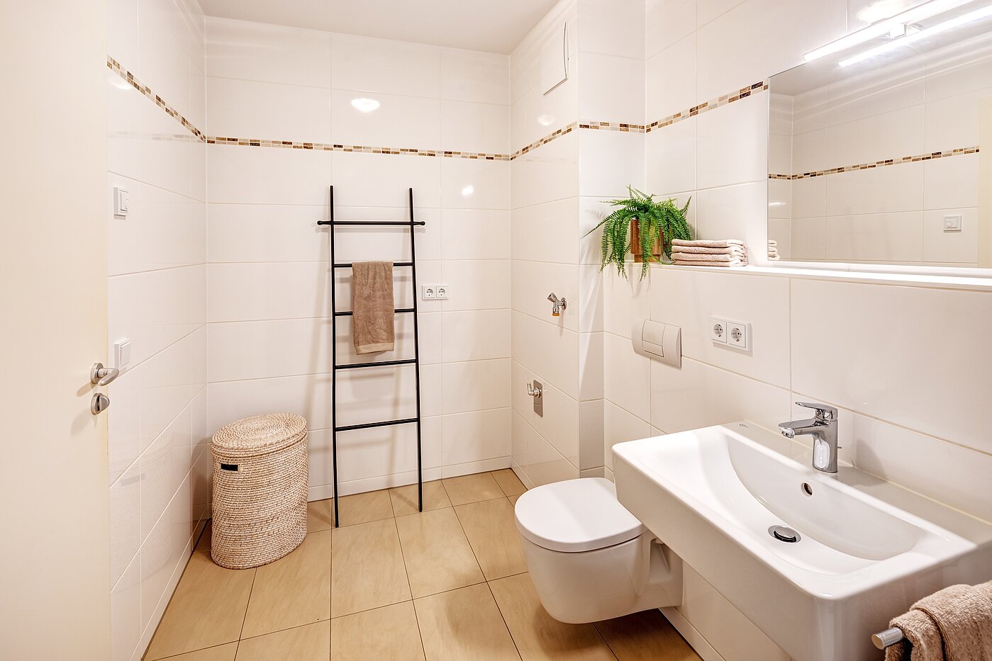 フラット 部屋数 2 部屋 | München-Thalkirchen | 70493 | Geräumiges...
