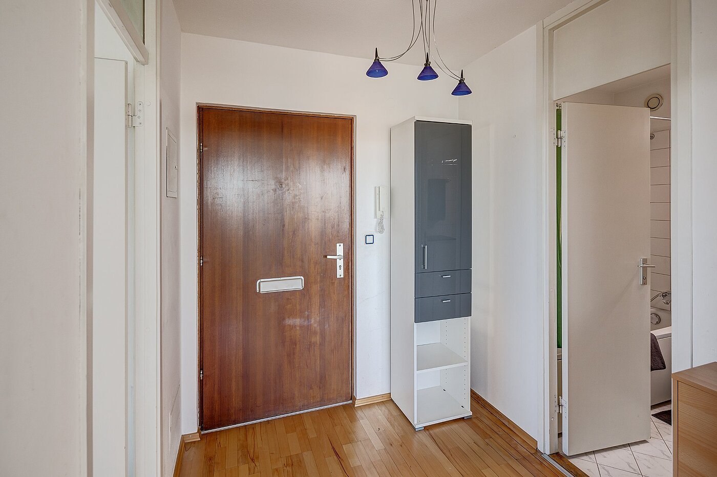 フラット 部屋数 2 部屋 | München-Sendling-Westpark | 2010ML9 | Eingangsbereich mit Garderobe