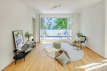 Laim: 魅力的な改装済み2ルームフラット。