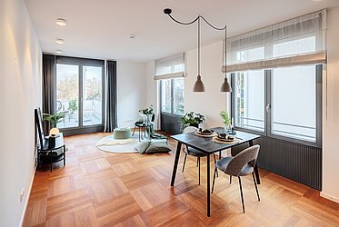 Schwabing: 広々としたルーフテラス付きの2ルームフラット