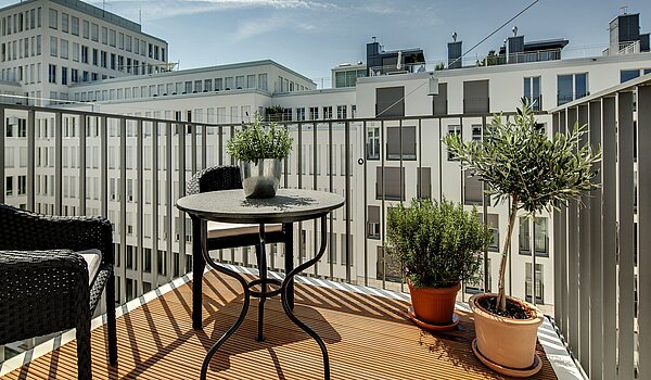 フラット 部屋数 2 部屋 | München-Maxvorstadt | 70023 | Sonniger Westbalkon