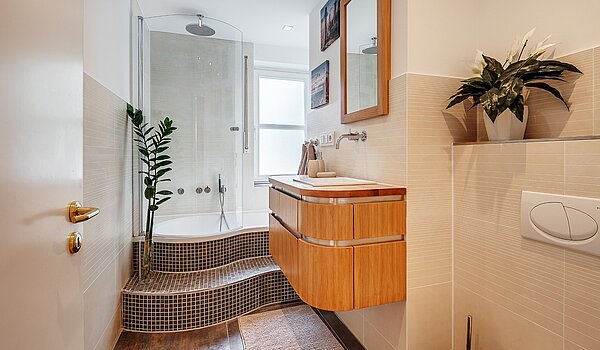 フラット 部屋数 3 部屋 | München-Harlaching | 2108ML3 | Modernes Wohlfühl-Bad mit...