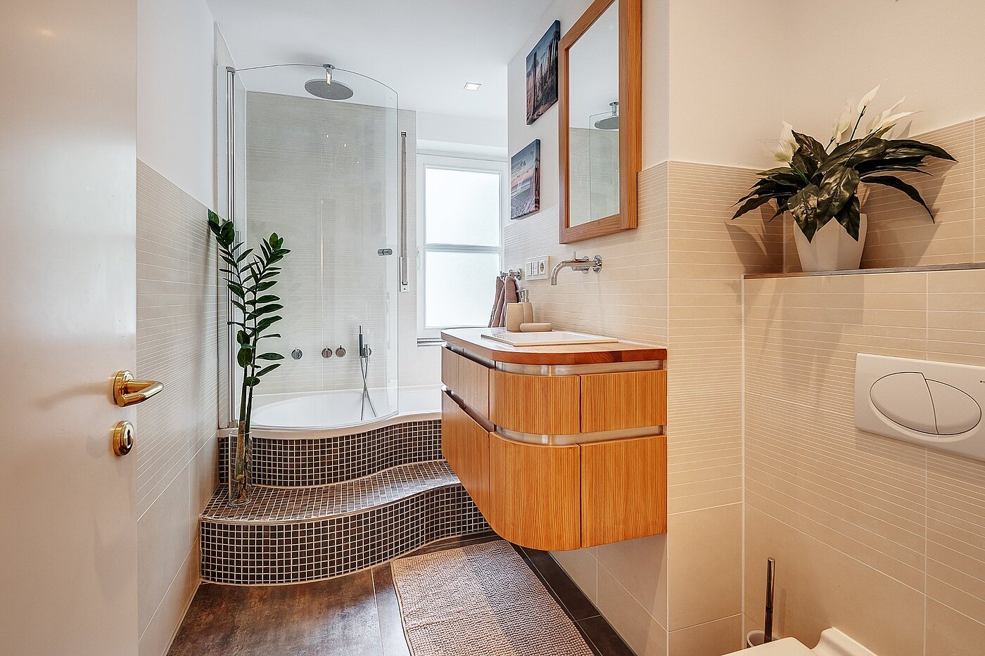 フラット 部屋数 3 部屋 | München-Harlaching | 2108ML3 | Modernes Wohlfühl-Bad mit...