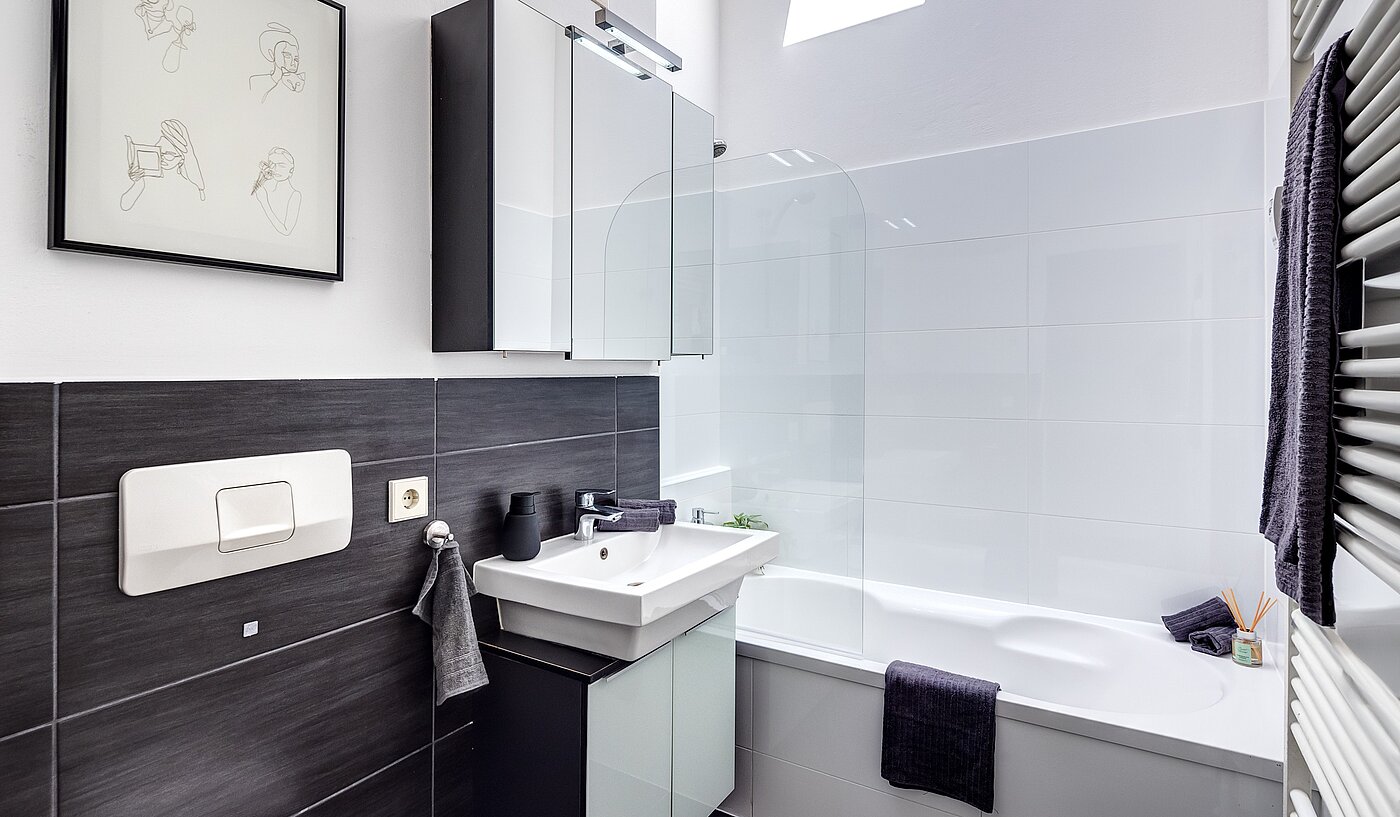 フラット 部屋数 2 部屋 | München-Untermenzing | 70177 | Modernes Badezimmer...