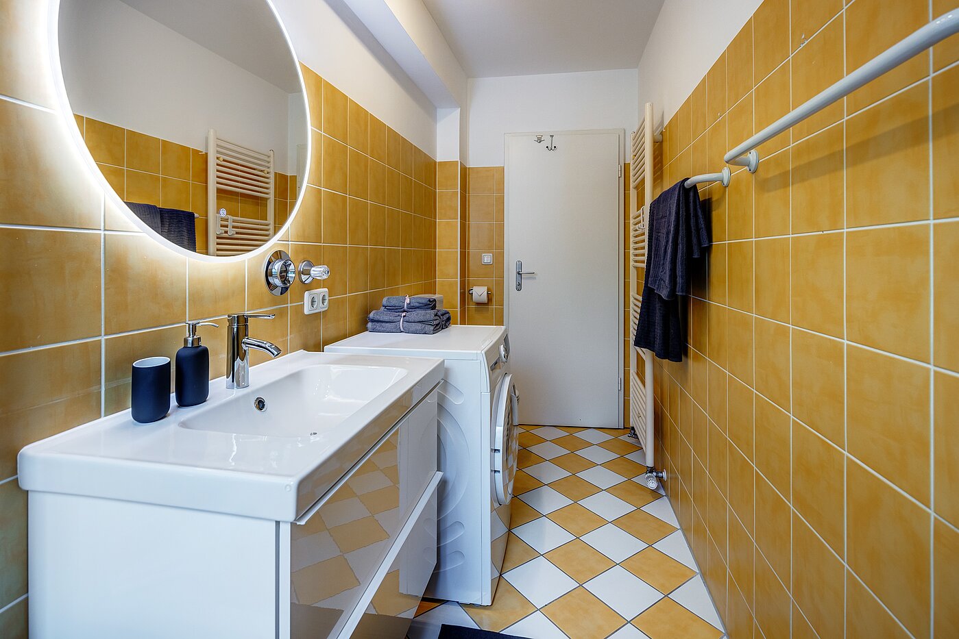 フラット 部屋数 2.5 部屋 | München-Isarvorstadt | 70121 | ...und Platz für die Waschmaschine