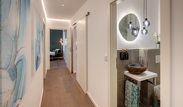 フラット 部屋数 3 部屋 | München-Sendling | 70167 | Weitläufiger Flur