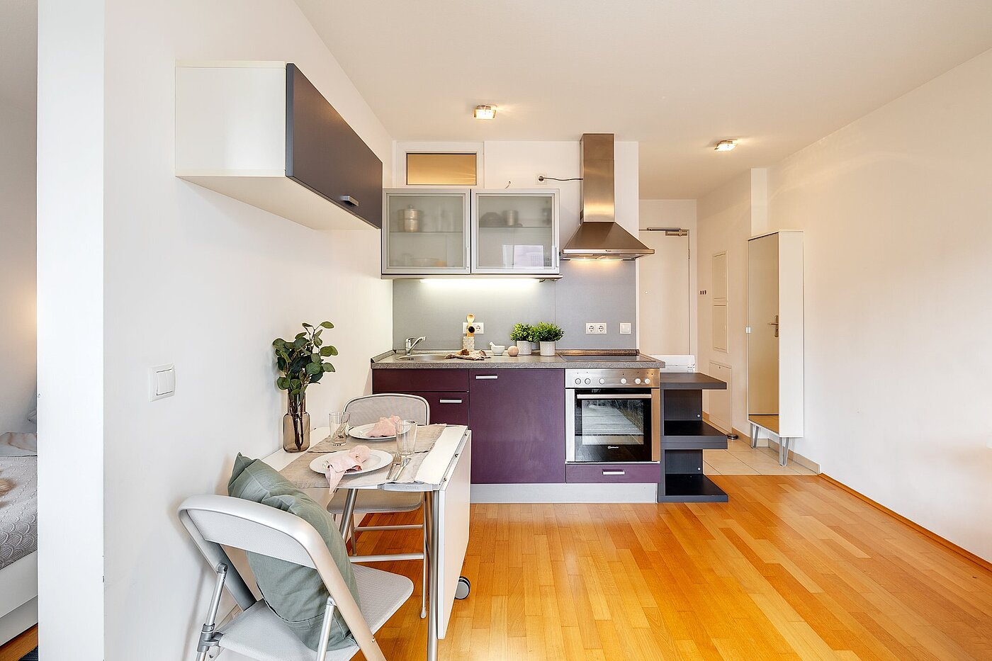 フラット 部屋数 1 部屋 | München-Pasing | 2108ML2 | Essplatz und Küchenzeile