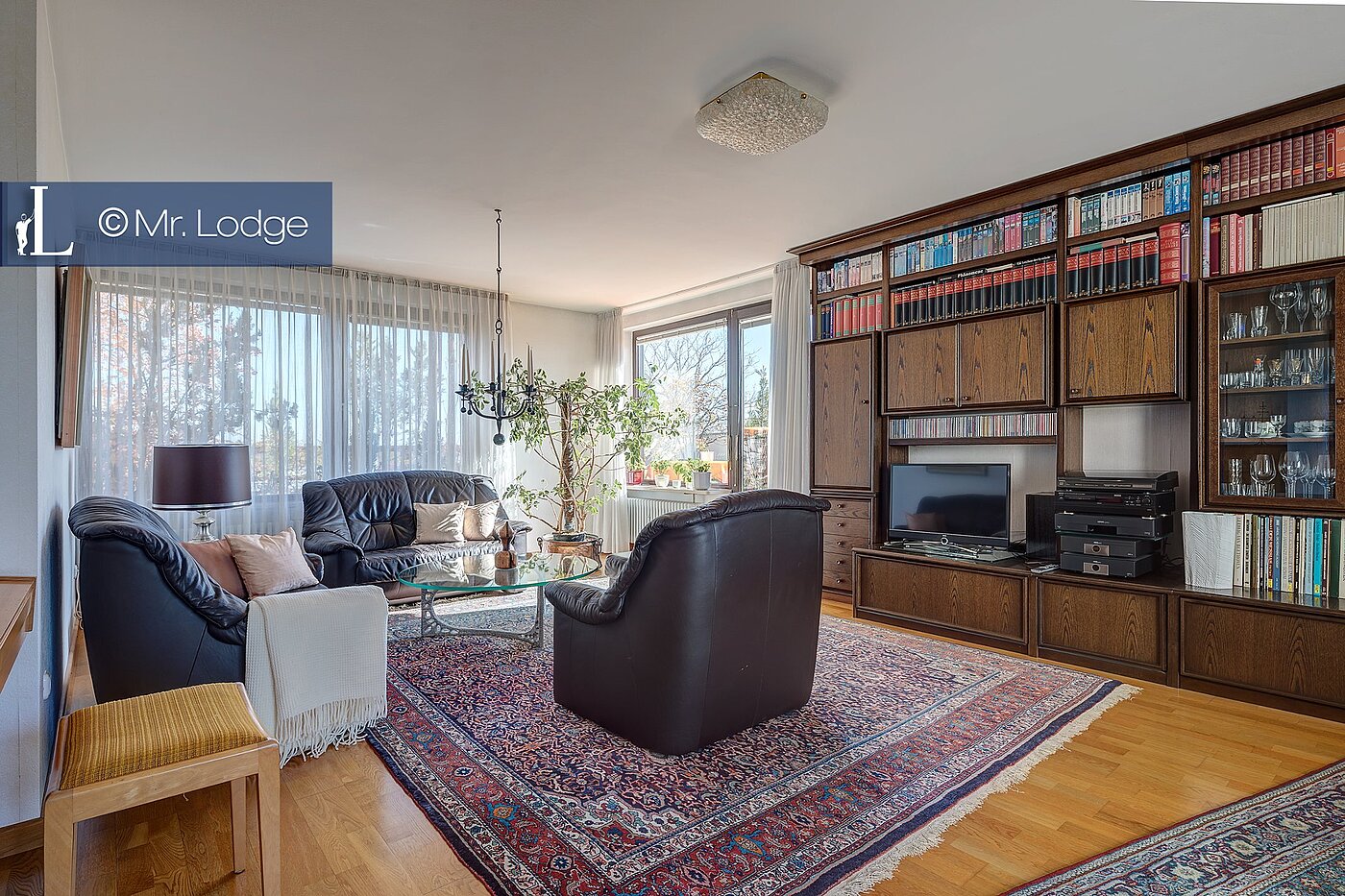アティック・フラット（屋根裏） 部屋数 5 部屋 | Aschheim | 1710ML4 | ...Zugang zur.....