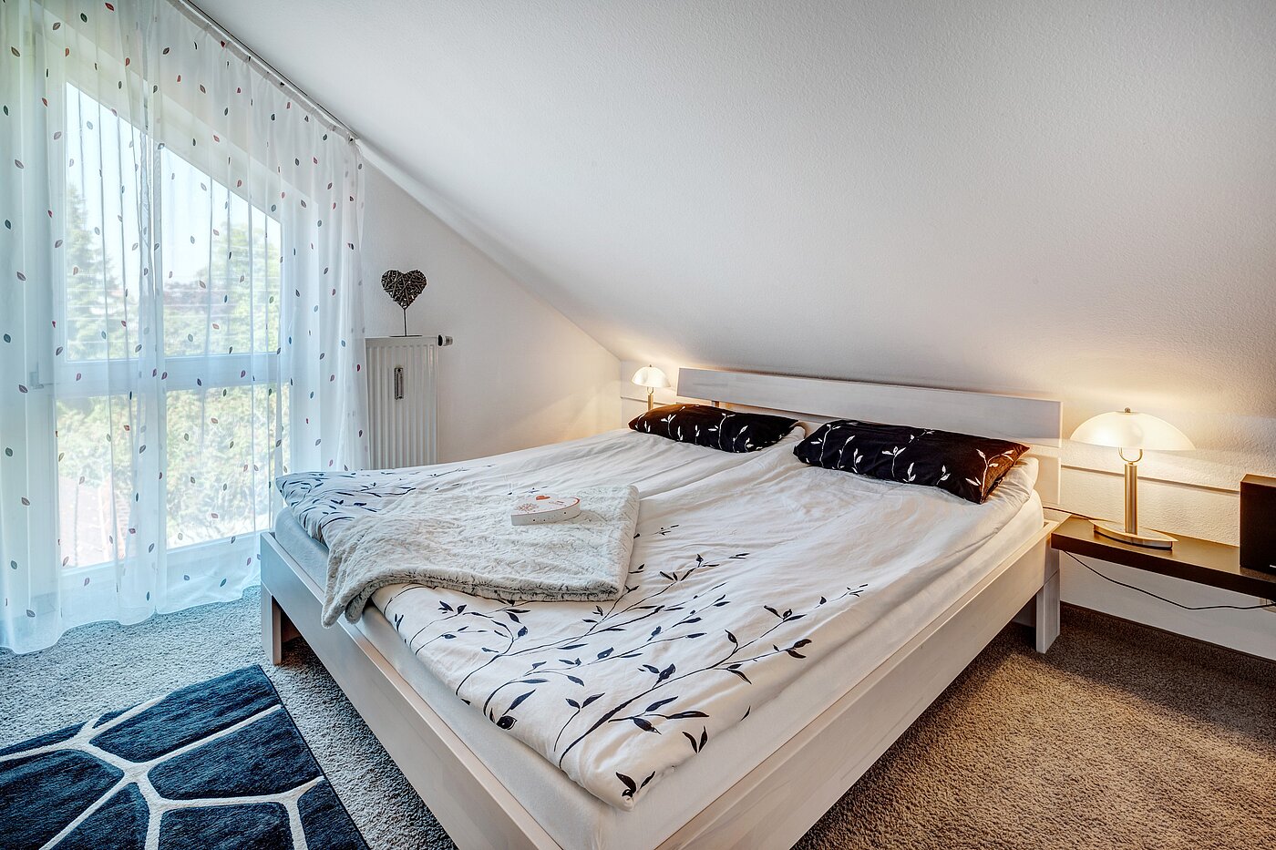 フラット 部屋数 2 部屋 | Neubiberg | 70129 | Schlafzimmer mit...