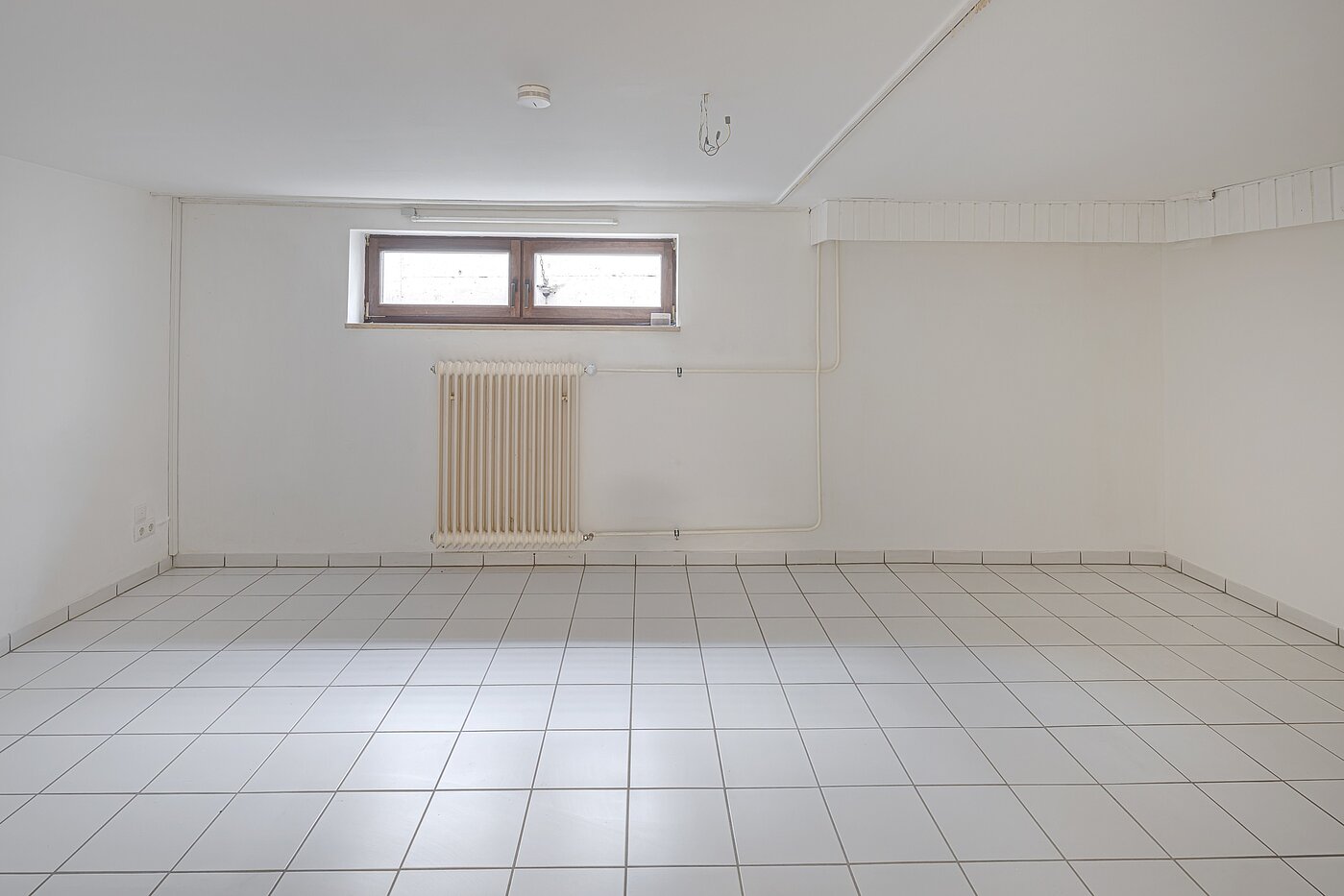 センターハウス 部屋数 5 部屋 | Unterschleißheim | 70187 | Geräumiger Hobbykeller...