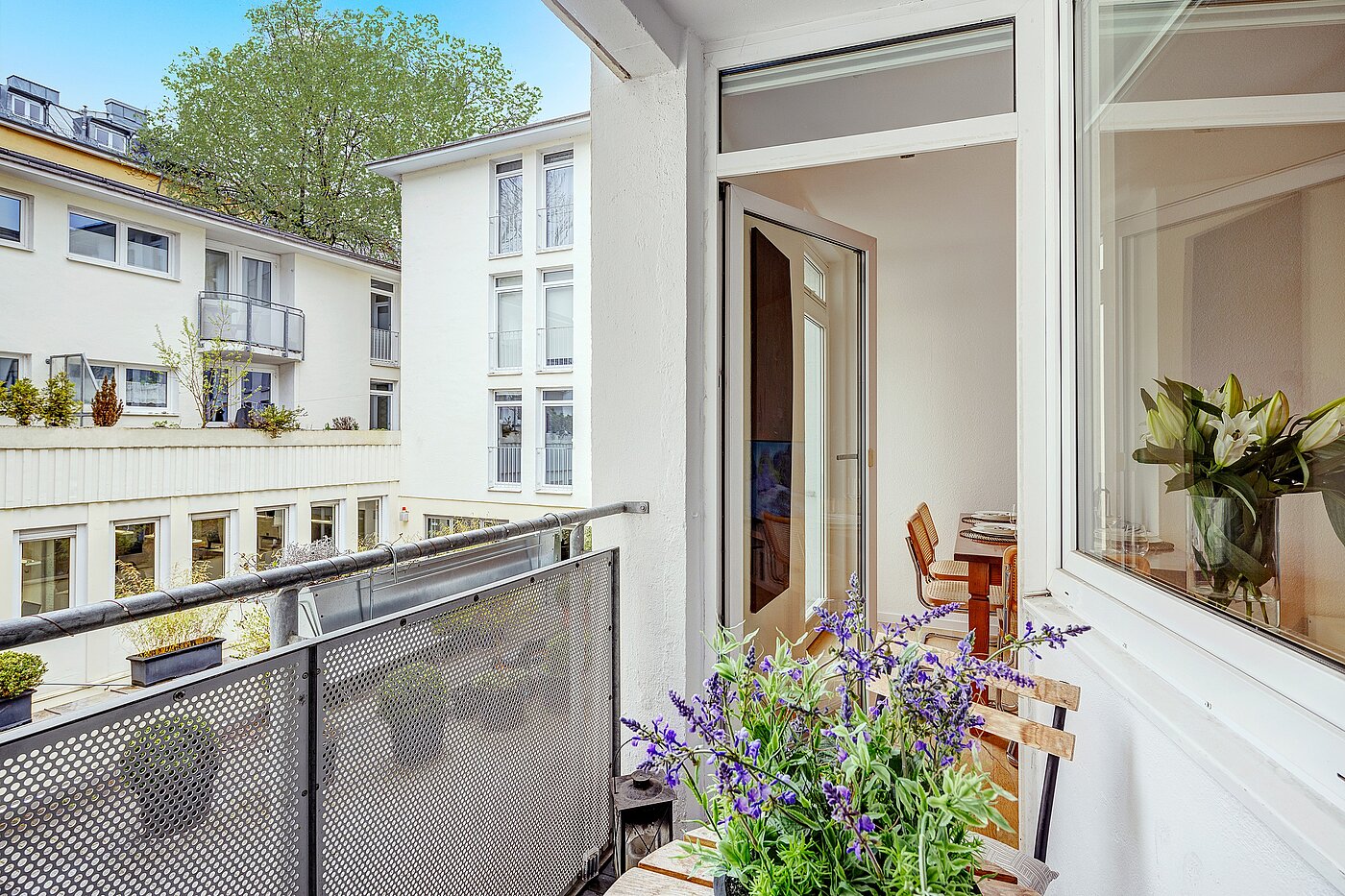フラット 部屋数 3 部屋 | München-Maxvorstadt | 2203ML31 | ...Süd-Balkon