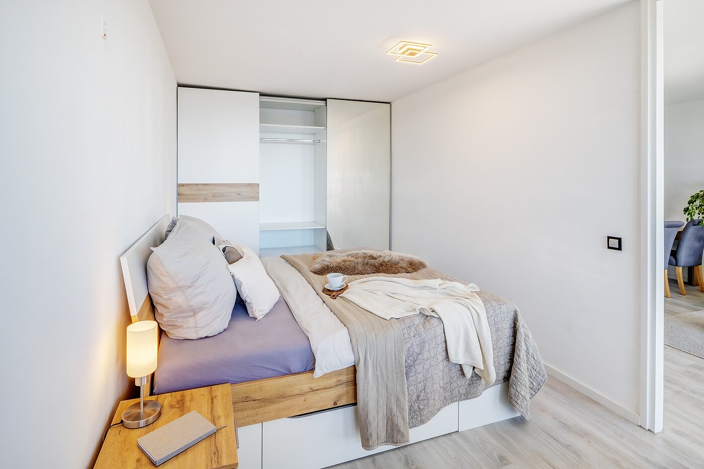 フラット 部屋数 2 部屋 | München-Haidhausen | 70214 | Großer Kleiderschrank