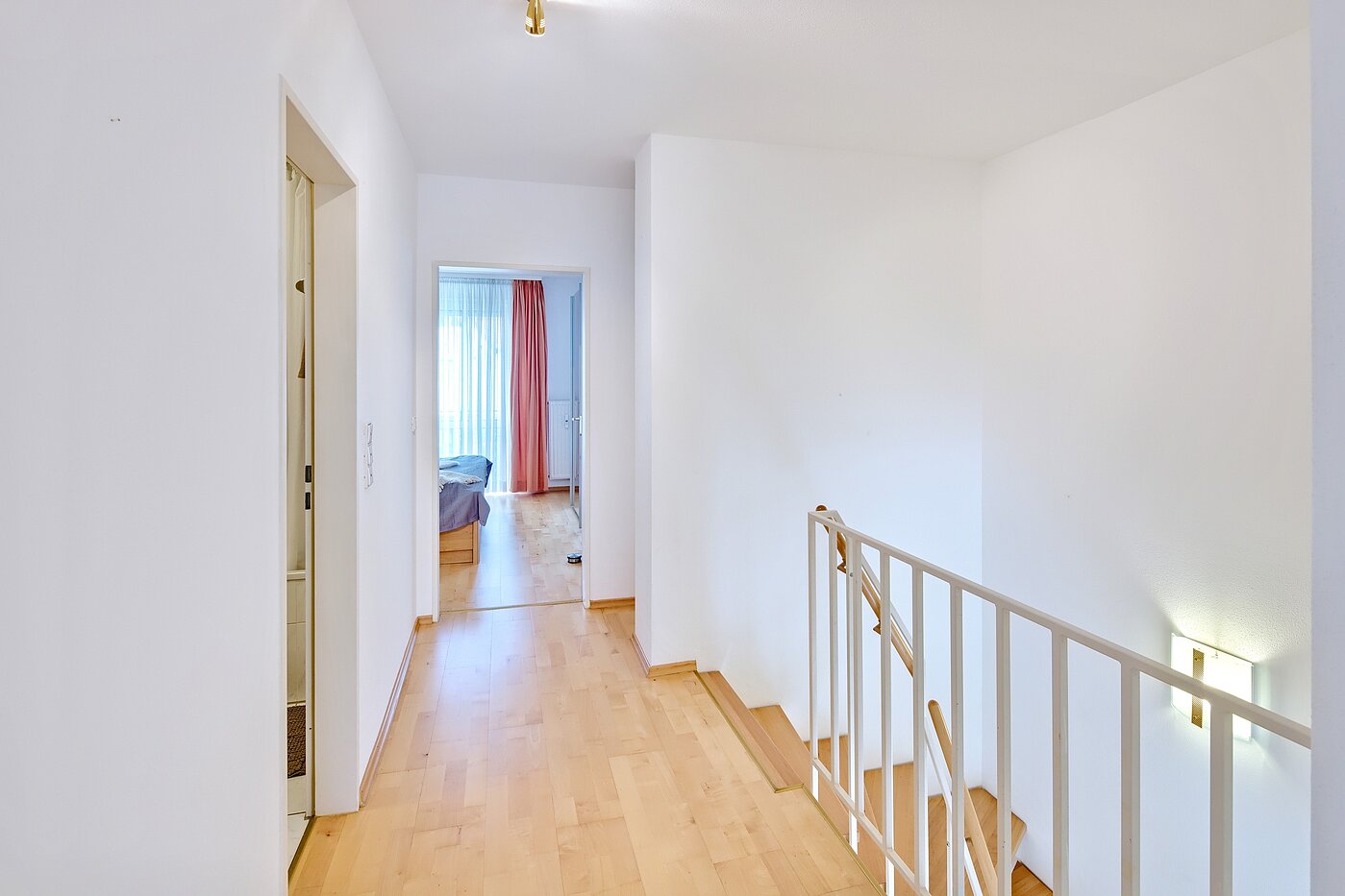 メゾネット・マンション（複数階にわたるマンション） 部屋数 4.5 部屋 | 70295 | Flur Obergeschoss