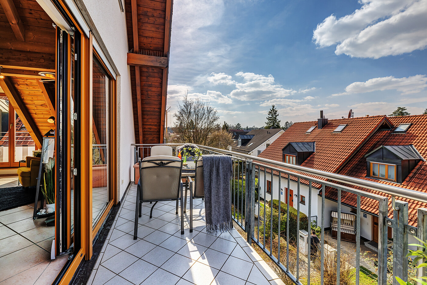 メゾネット・マンション（複数階にわたるマンション） 部屋数 3.5 部屋 | München-Trudering | 70391 | Balkon