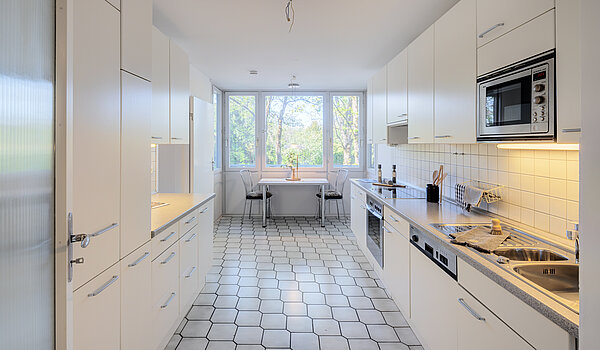 フラット 部屋数 3.5 部屋 | München-Bogenhausen | 70305 | Küche mit...