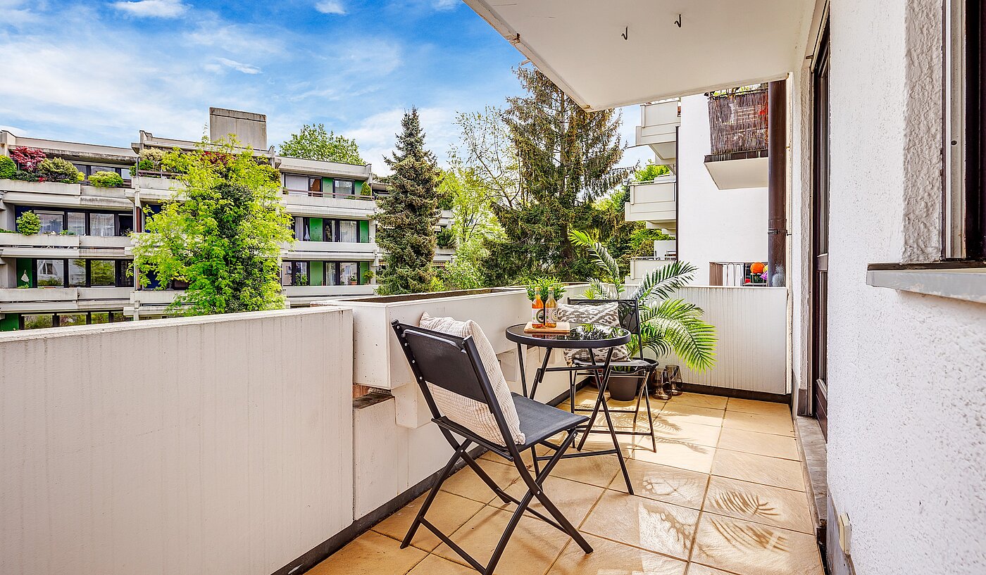 フラット 部屋数 3 部屋 | München-Schwabing | 2202ML12 | Großer Nord-Ost Balkon...