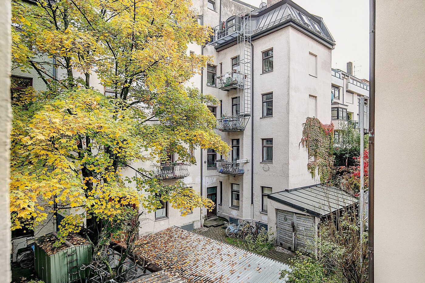 フラット 部屋数 4 部屋 | München-Maxvorstadt | 2011ML2 | Hofansicht