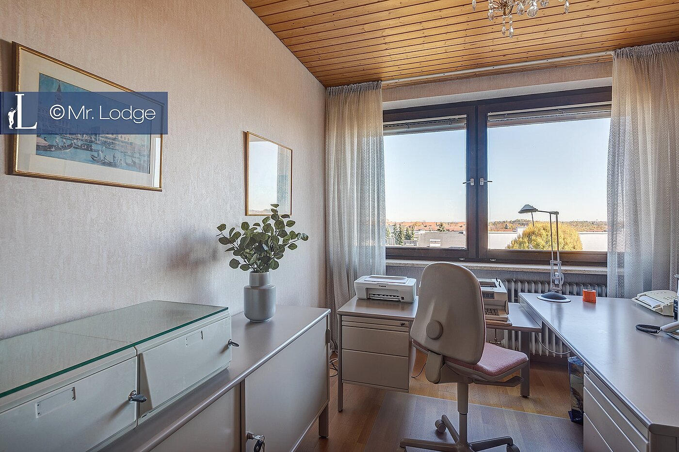 アティック・フラット（屋根裏） 部屋数 5 部屋 | Aschheim | 1710ML4 | Büro oder Kinderzimmer