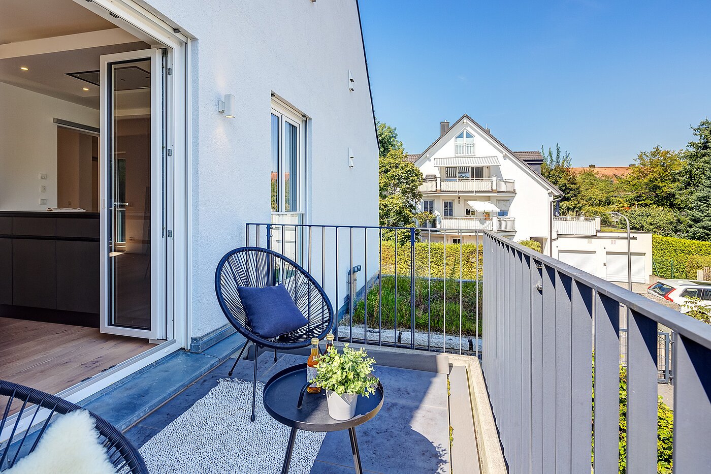 メゾネット・マンション（複数階にわたるマンション） 部屋数 4 部屋 | München-Obermenzing | 701553 | ...mit Zugang vom Wohnzimmer aus