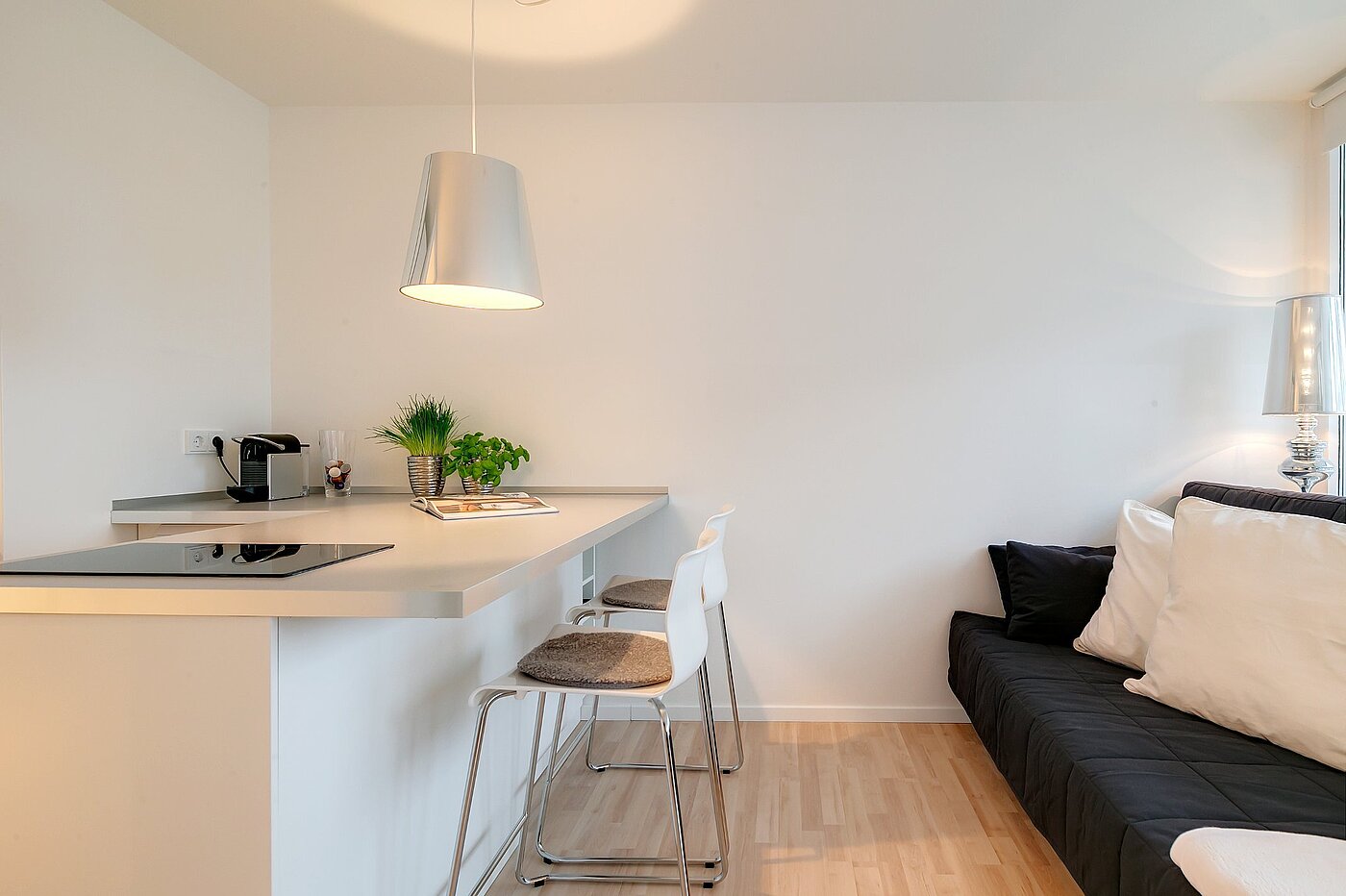 フラット 部屋数 1 部屋 | München-Nymphenburg | 2102ML7 | ...mit Esstheke