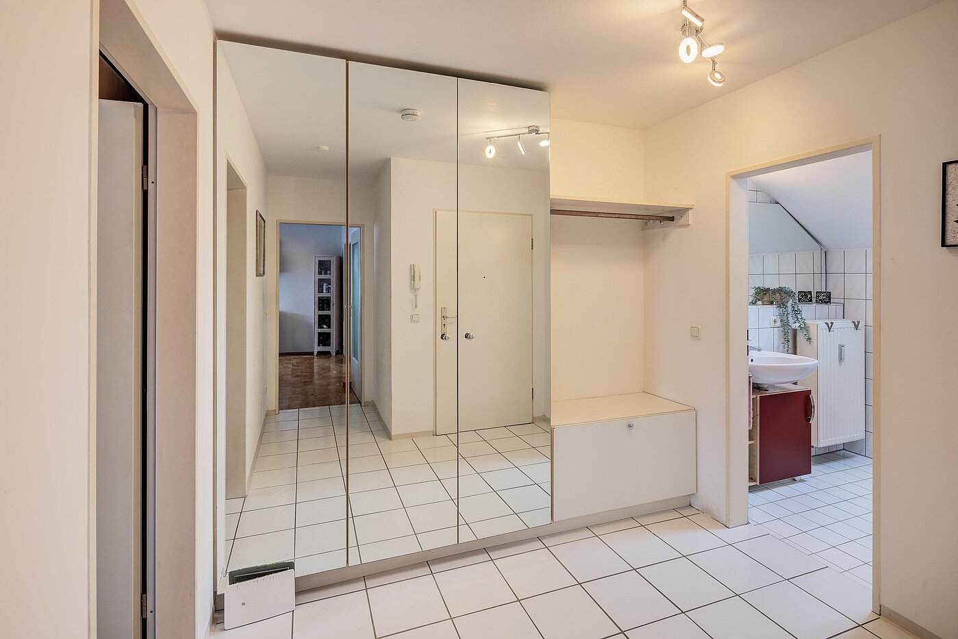 フラット 部屋数 2 部屋 | Poing | 70373 | Geräumige...