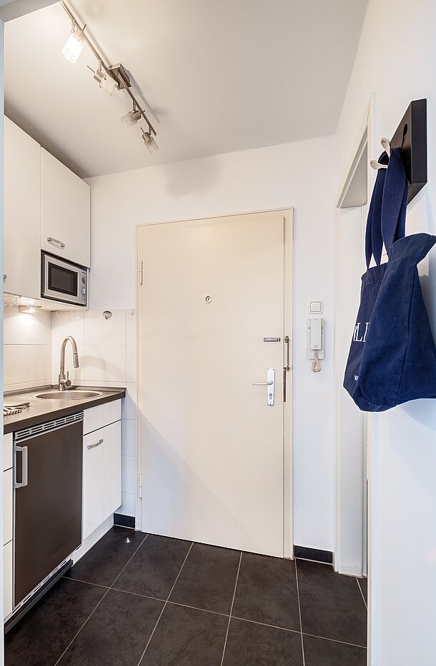 Apartment 部屋数 1 部屋 | München-Schwabing | 70200 | Blick Richtung Eingang