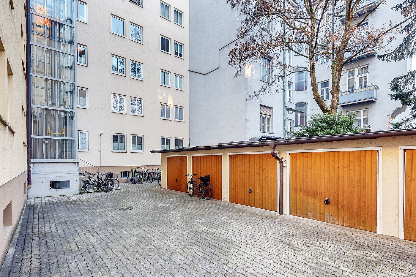 フラット 部屋数 1.5 部屋 | München-Schwabing | 2011ML3 | Ruhiger, gepflegter Garagenhof