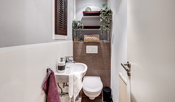 角のテラスハウス 部屋数 6 部屋 | Germering | 70033 | Gästetoilette
