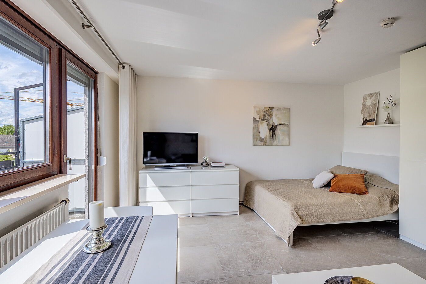 フラット 部屋数 1 部屋 | München-Milbertshofen | 704371 | Schlafen