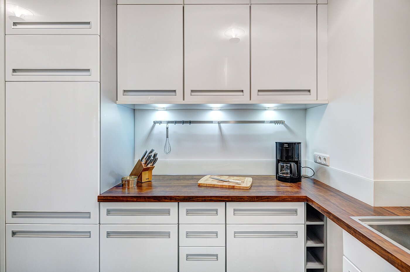 フラット 部屋数 1 部屋 | München-Schwabing | 2207ML10 | ...voll ausgestattet