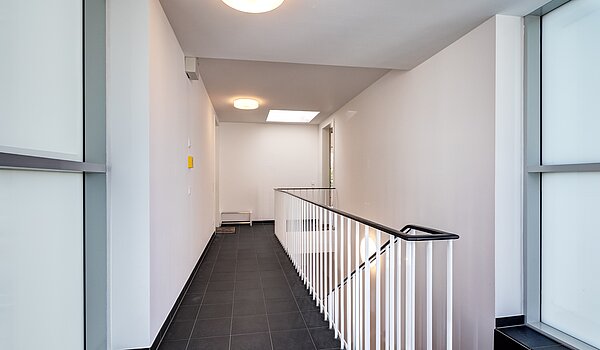 フラット 部屋数 2 部屋 | 70134 | Treppenhaus mit...