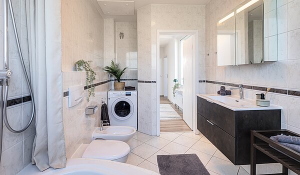 Terrassenwohnung 部屋数 3.5 部屋 | München-Berg am Laim | 704511 | Inkl. Waschmaschinenanschluss