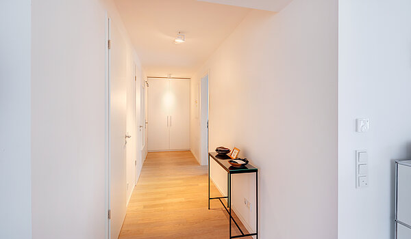 Penthouse 部屋数 2 部屋 | München-Bogenhausen | 70385 | Großzügiger Flur