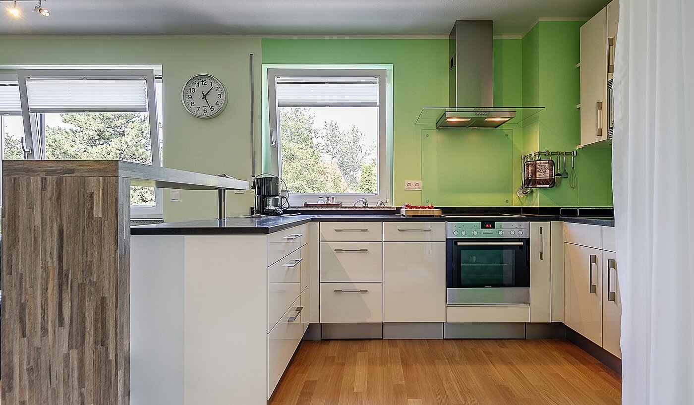 フラット 部屋数 2 部屋 | München-Milbertshofen | 2004ML3 | Küche voll ausgestattet