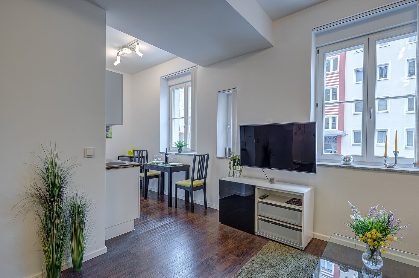 フラット 部屋数 1 部屋 | München-Neuhausen | 70235 | Blickrichtung Küche