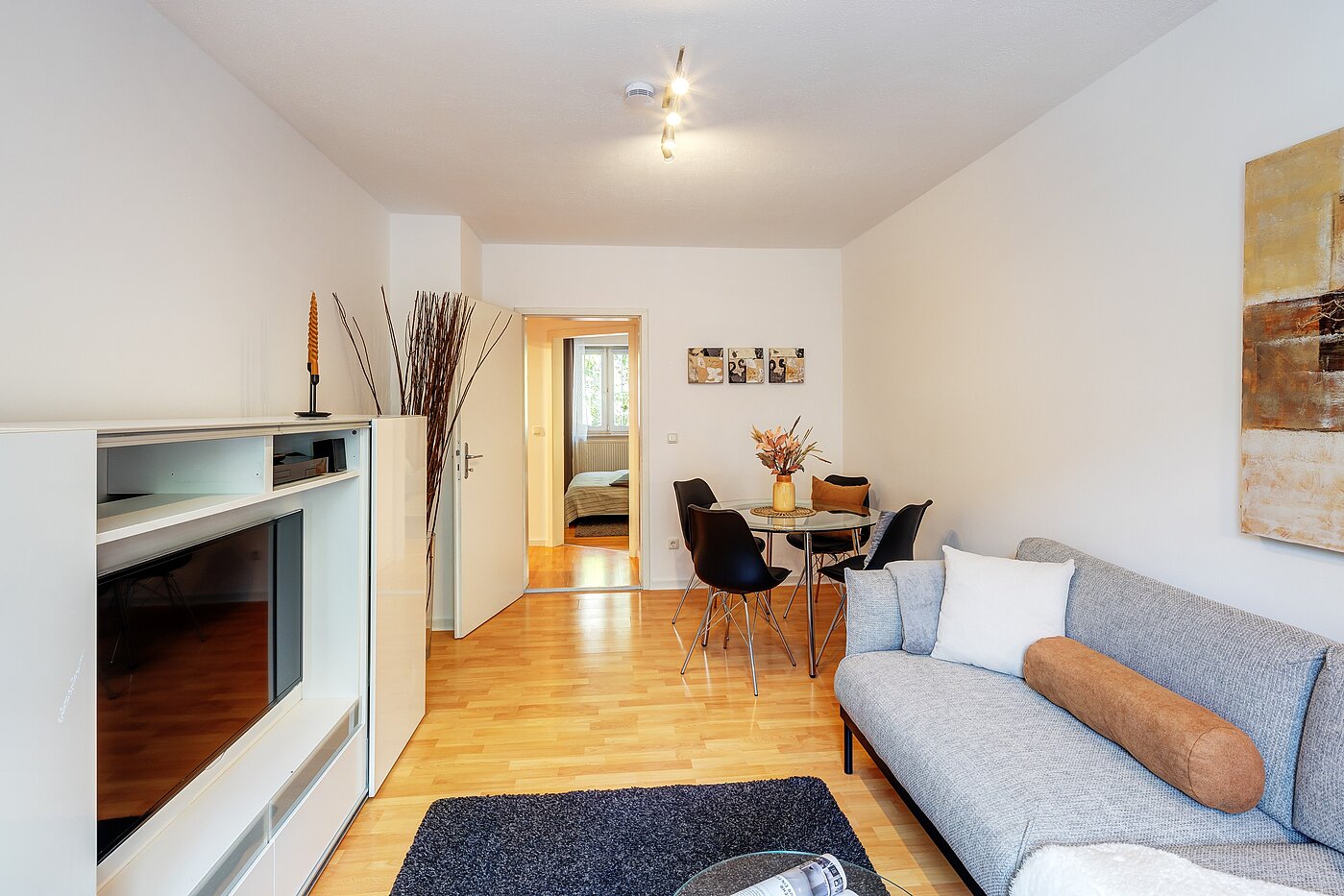 フラット 部屋数 2.5 部屋 | München-Isarvorstadt | 70121 | ...mit Platz für einen Esstisch
