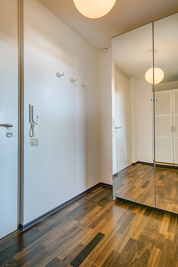 フラット 部屋数 1 部屋 | München-Schwabing | 70079 | Flur...