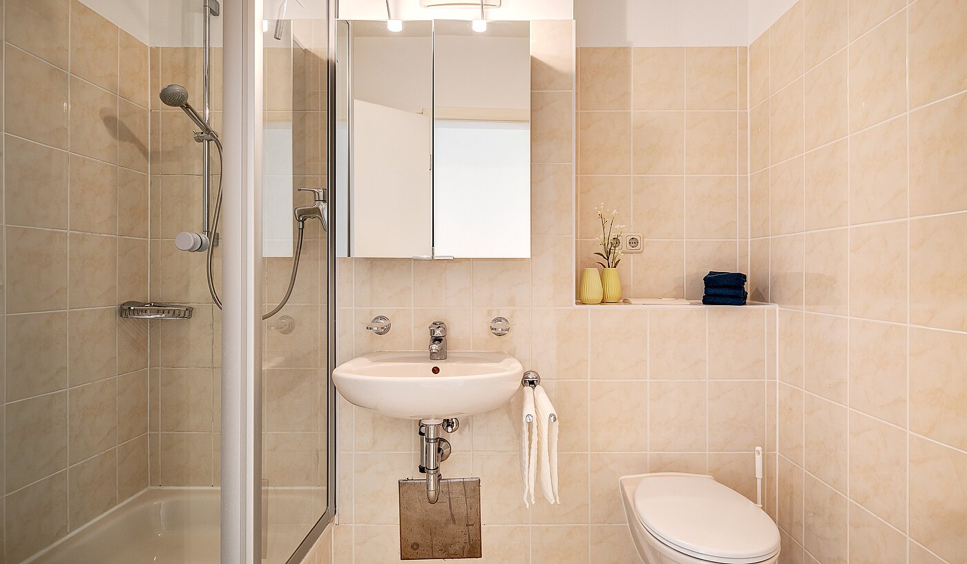 フラット 部屋数 4 部屋 | 1709ML3 | Duschbad mit Gäste-WC