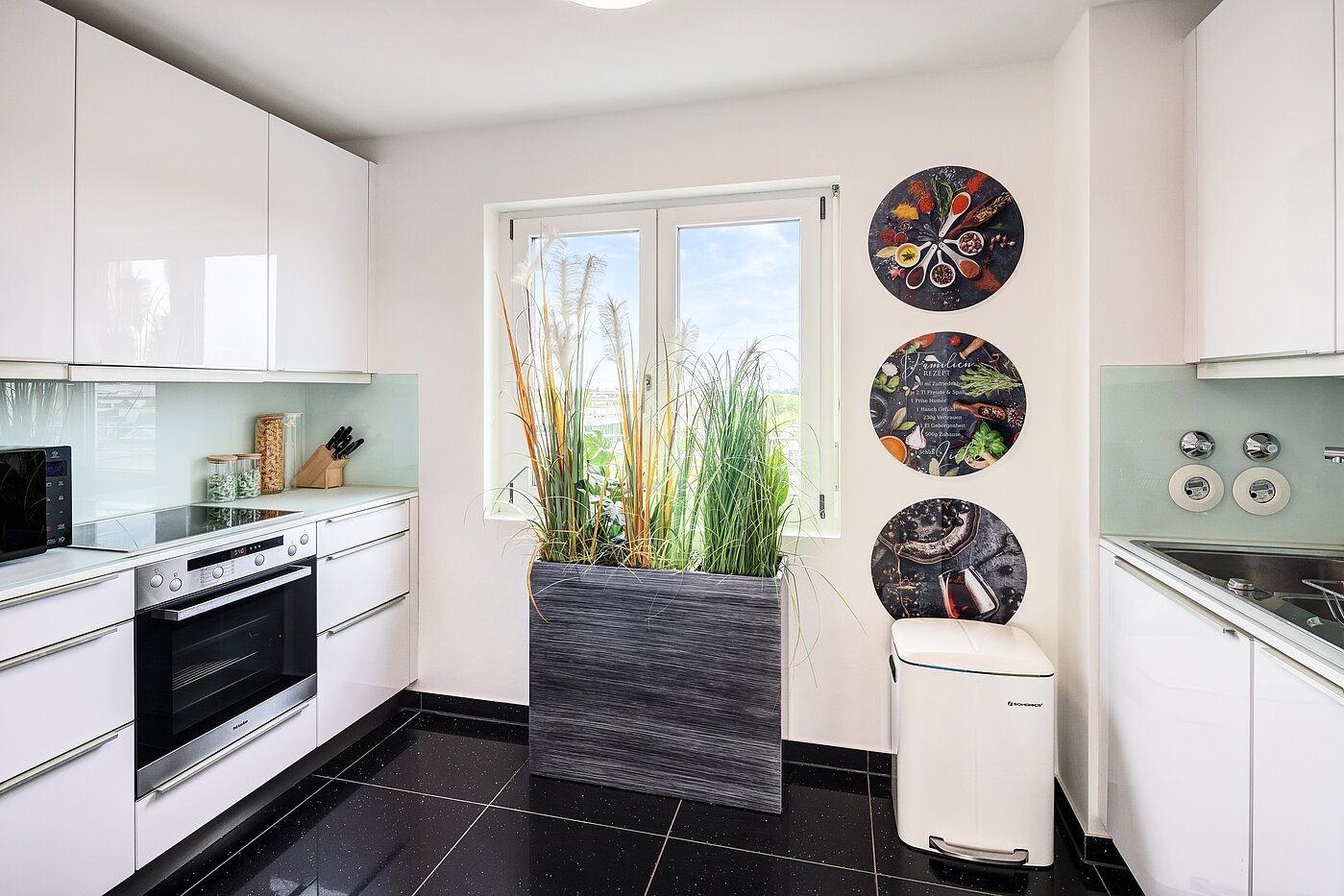 Penthouse 部屋数 3 部屋 | München-Riem | 70468 | ...voll ausgestatteten...